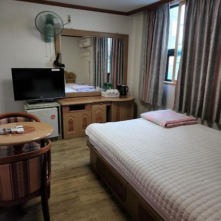Daeho Motel Busan Exterior foto