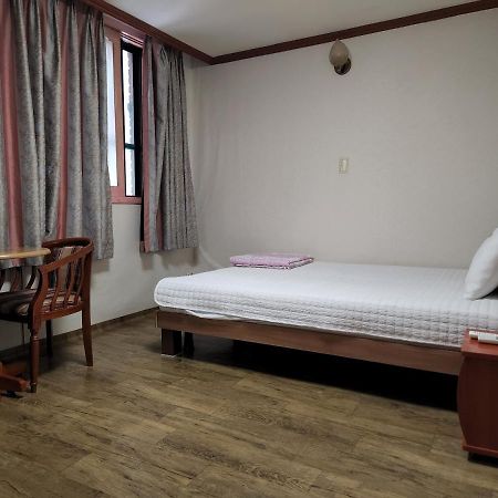 Daeho Motel Busan Exterior foto